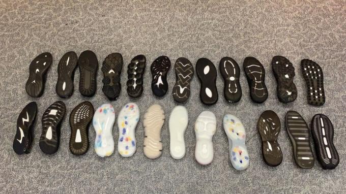 6場所の単一色機械を作る回転式TPUの唯一の注入機械靴Outsole